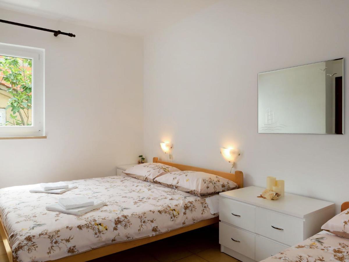 Apartment Meri - Krk211 By Interhome Kornić Екстериор снимка